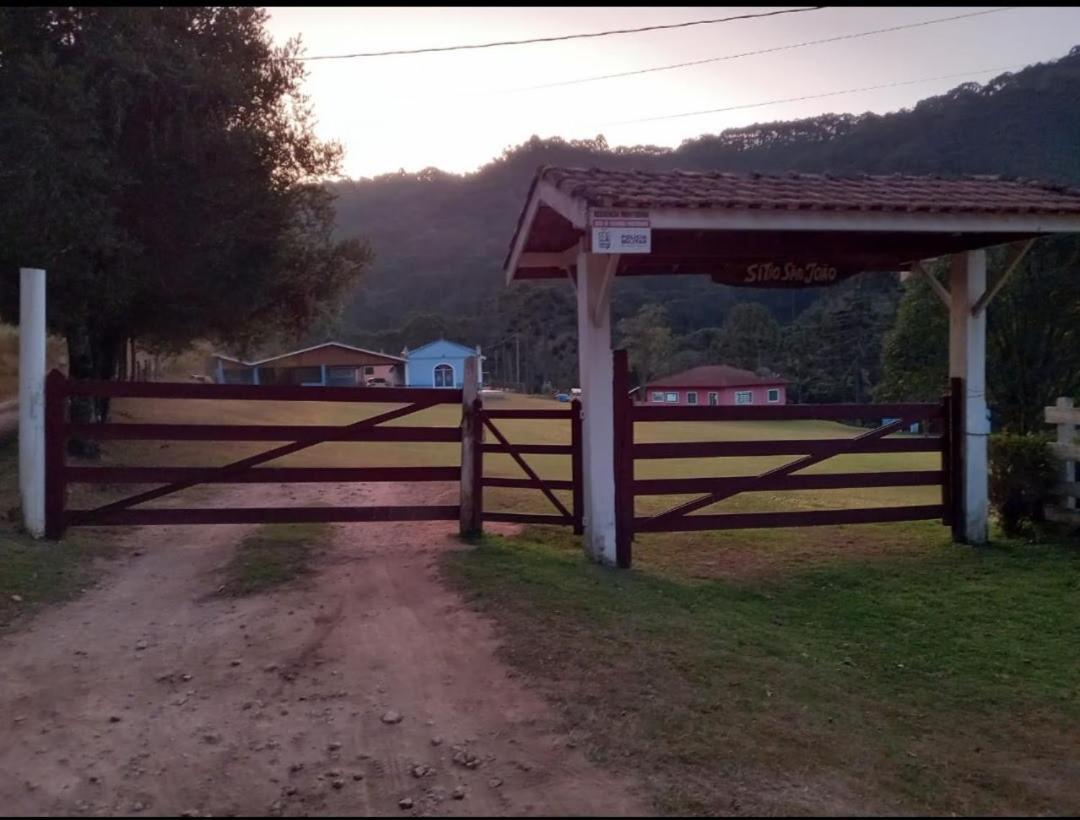 Chale Riacho Frio Villa Gonçalves Buitenkant foto